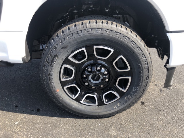 2025 Ford F-250 photo 4