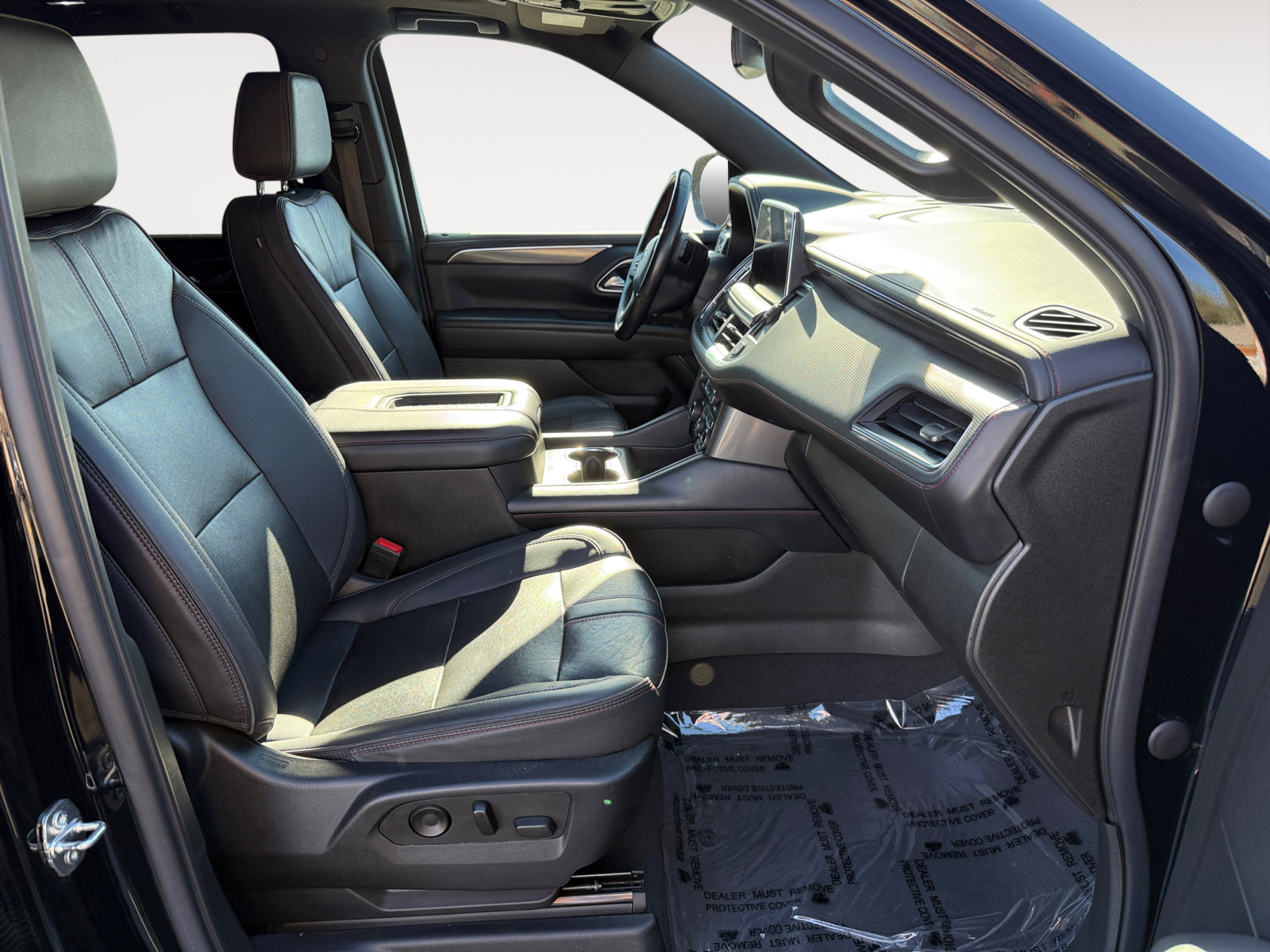 2022 Chevrolet Tahoe RST photo 17