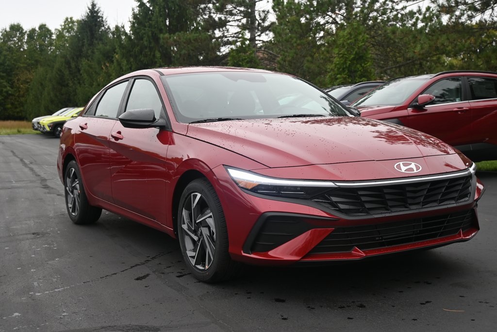 2025 Hyundai Elantra SEL
