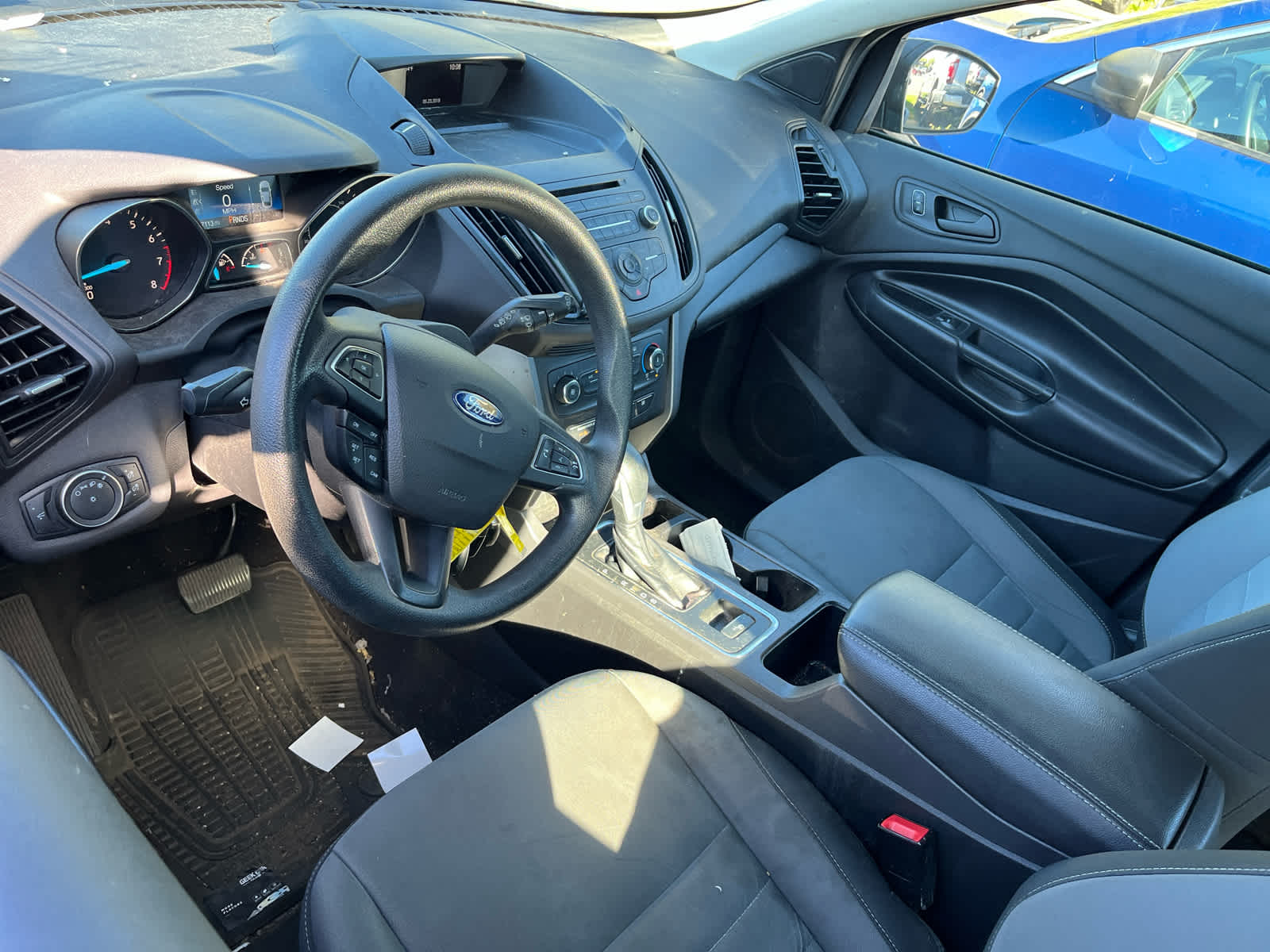2017 Ford Escape S photo 3