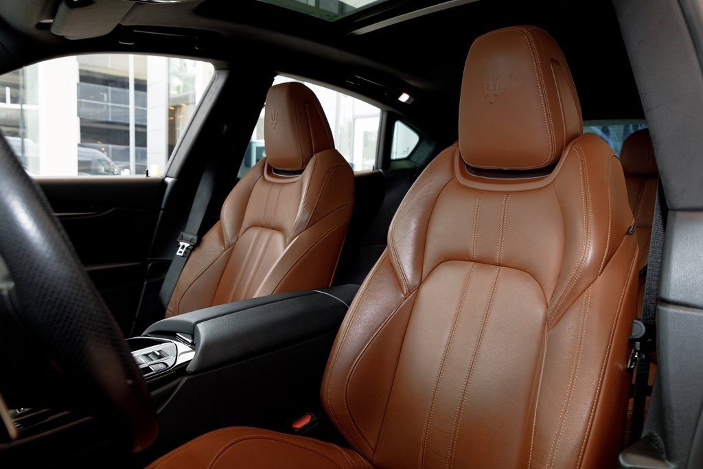 2021 Maserati Levante GranSport photo 23