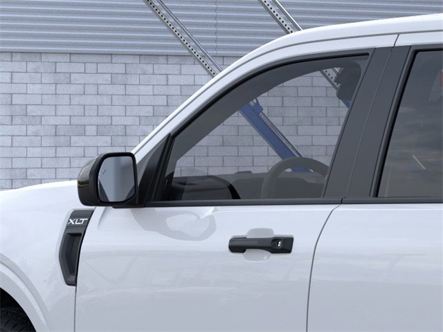 2025 Ford Maverick XLT photo 17