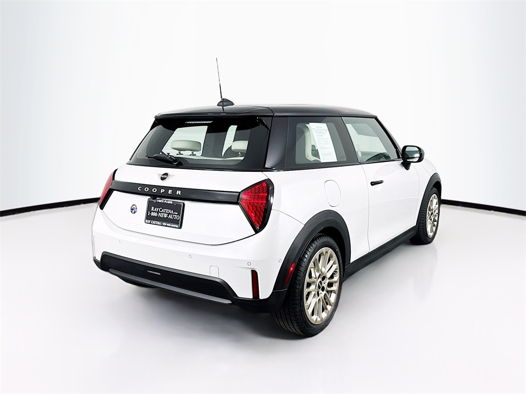 2025 Mini Cooper photo 7