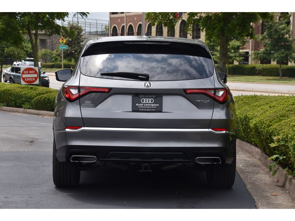 2022 Acura MDX Technology photo 5