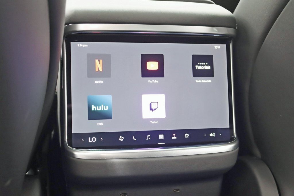 2023 Tesla Model X photo 22
