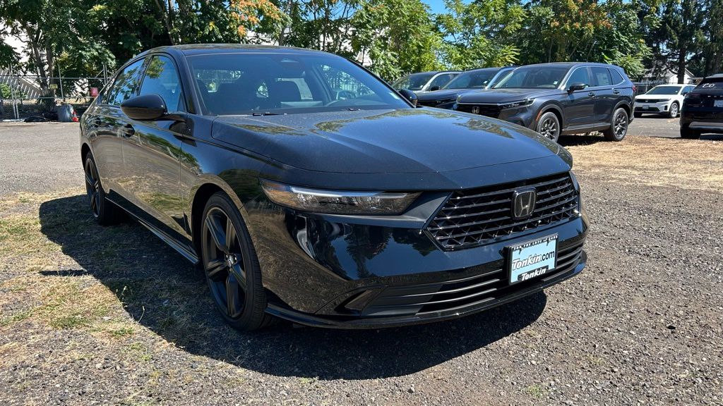 2025 Honda Accord Hybrid Sport-L photo 2