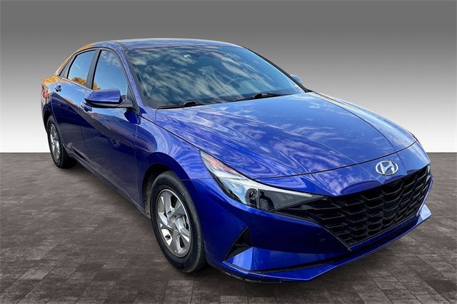 Used 2023 Hyundai Elantra SE with VIN KMHLL4AG8PU634761 for sale in Farmington, NM