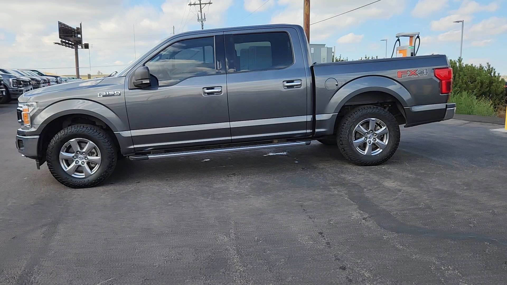 2018 Ford F-150 XLT photo 2