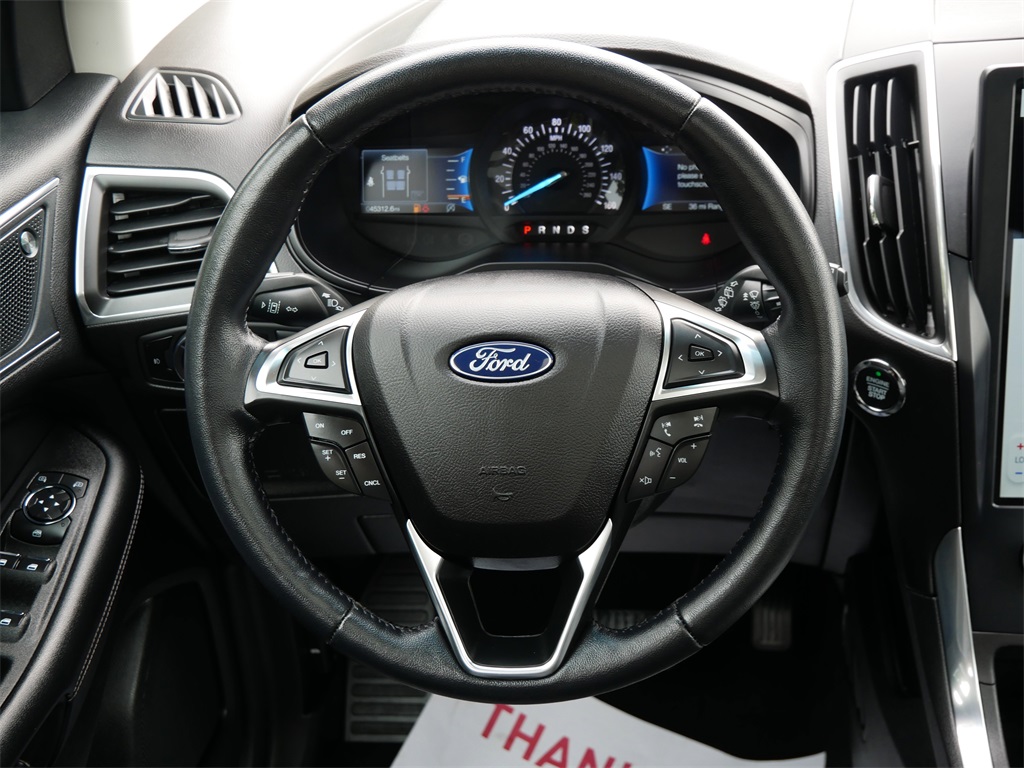 2023 Ford Edge Titanium photo 13
