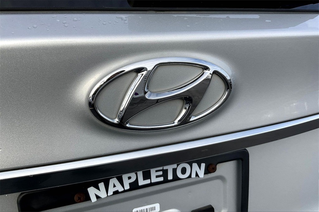 2020 HYUNDAI SANTA FE - Image 6