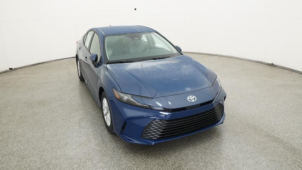 2026 Toyota Camry LE photo 32