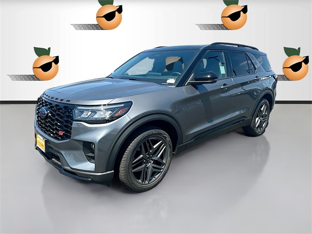 2025 Ford Explorer ST photo 3