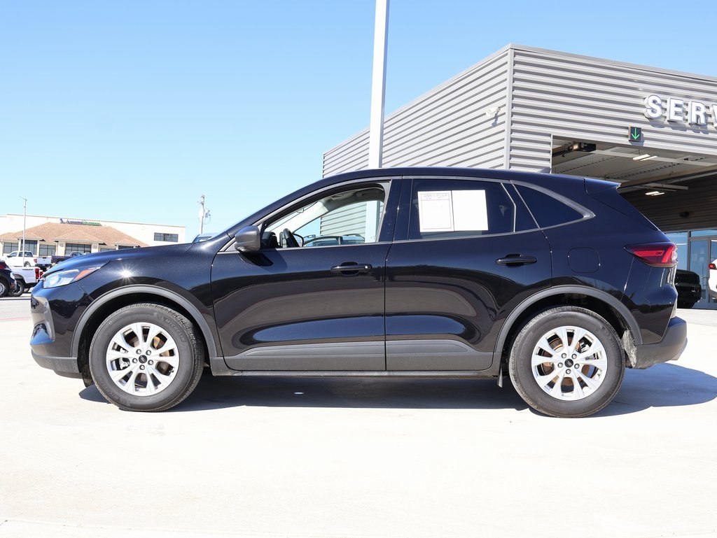 2025 Ford Escape Active photo 2
