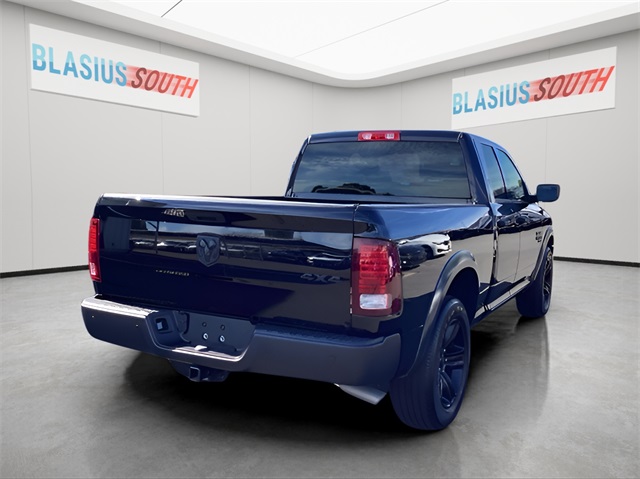 2022 Ram 1500 Classic Warlock photo 2