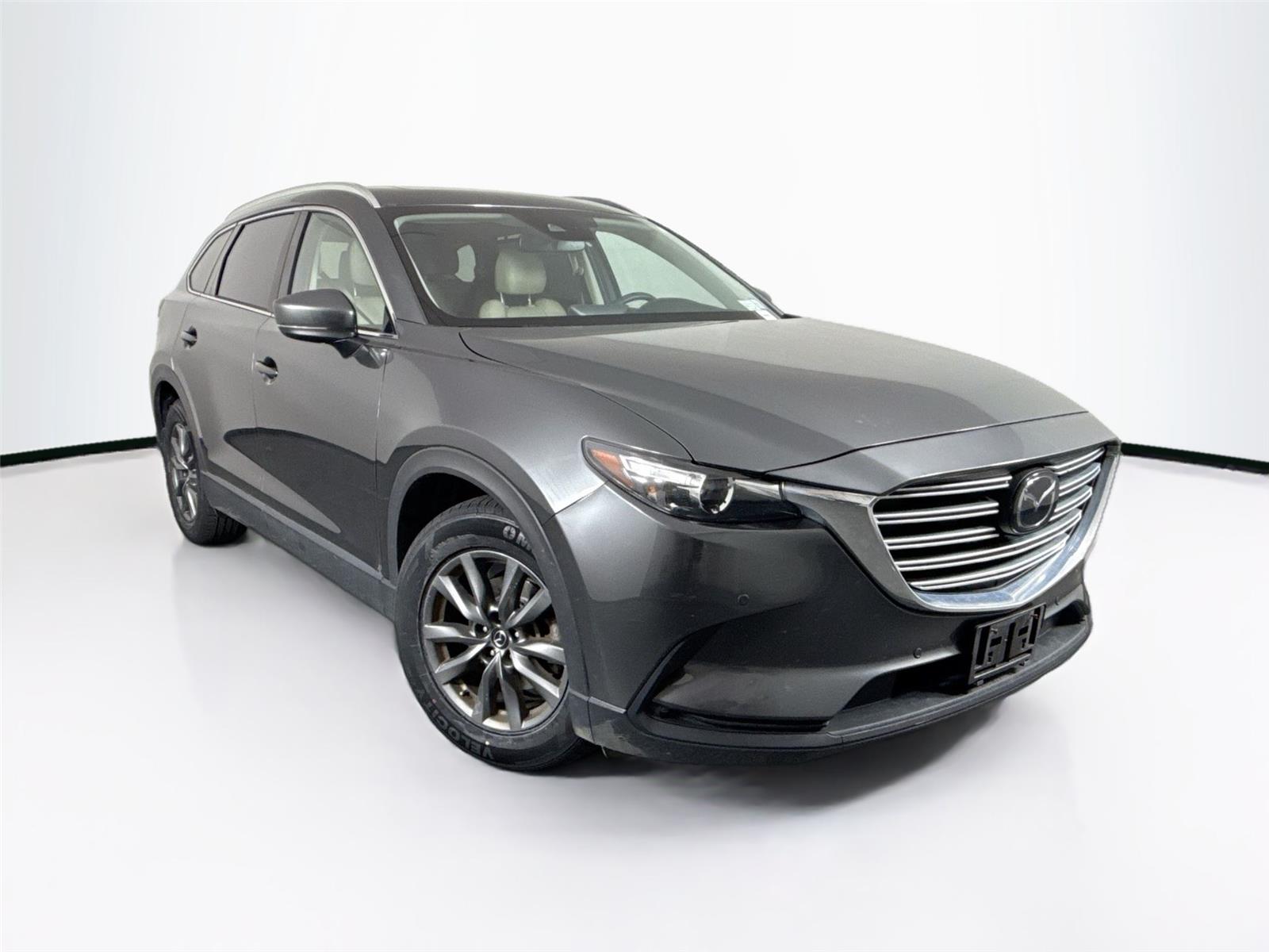 2022 Mazda CX-9 Touring photo 4