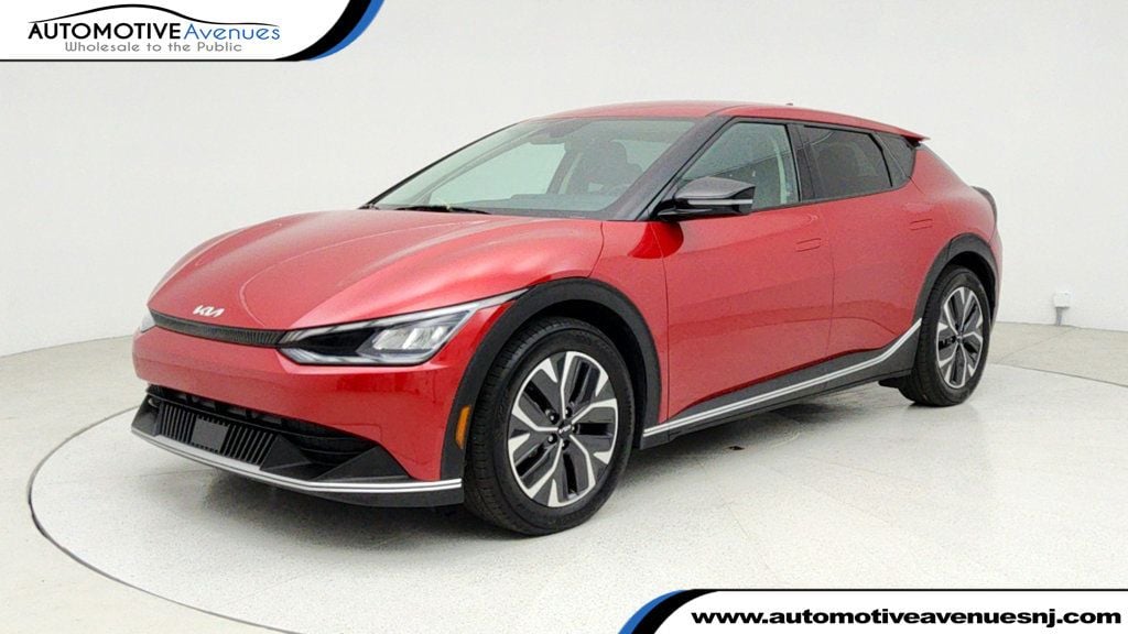 2024 Kia EV6 Light L/R's photo