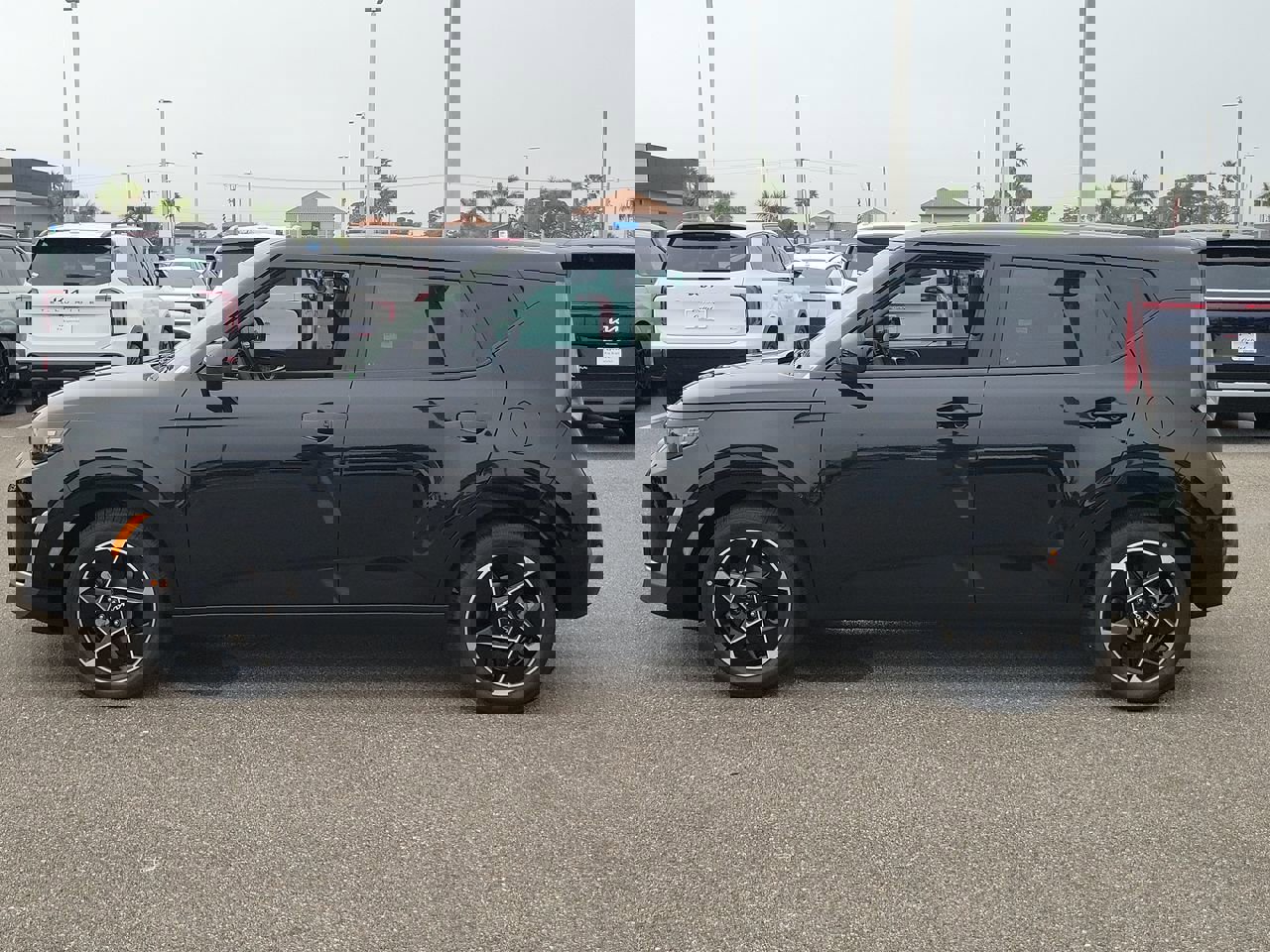 2025 Kia Soul EX photo 4