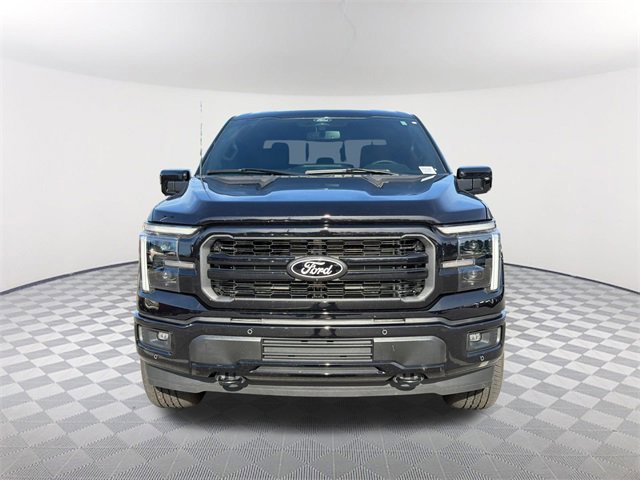 2025 Ford F-150 Lariat photo 2