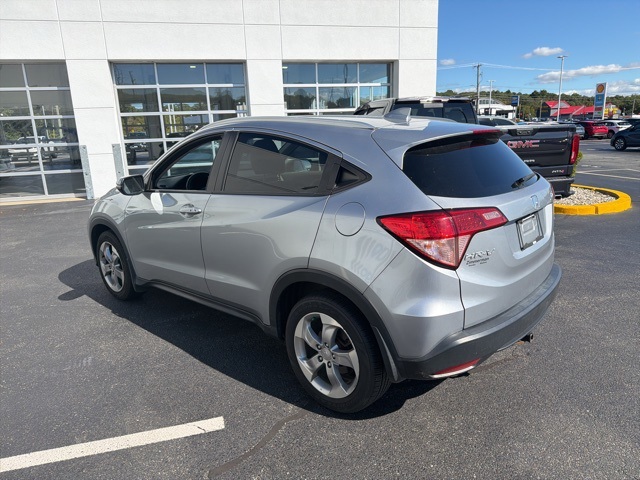 2017 Honda HR-V EX-L photo 3