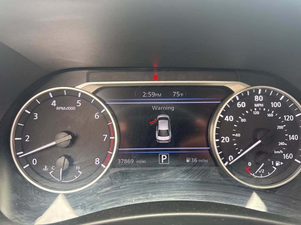 2023 Nissan Sentra SR photo 23