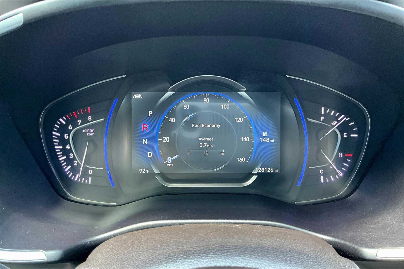 2020 Hyundai Santa Fe SEL photo 17