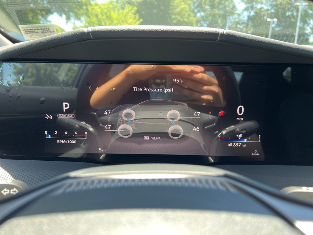 2025 Nissan Murano SV photo 2
