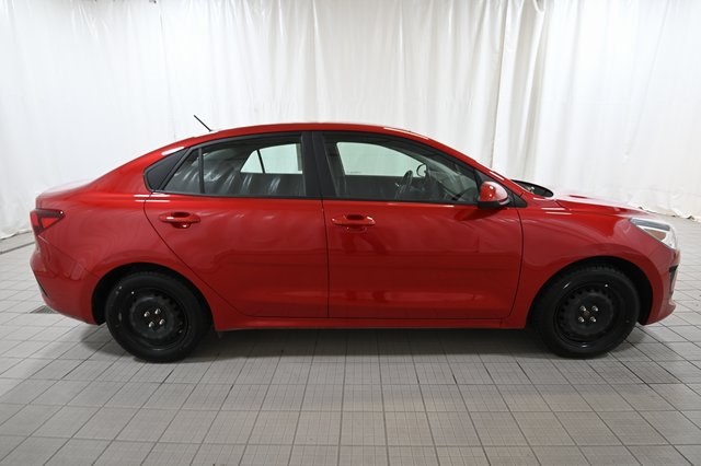 2022 Kia Rio S photo 12