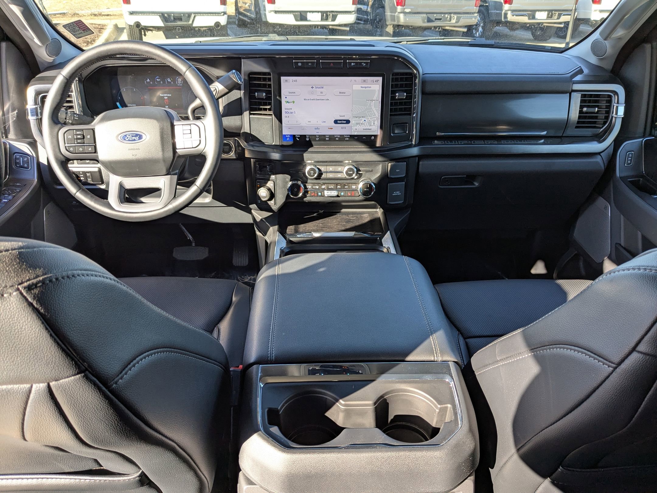 2024 Ford F-350 Lariat photo 29