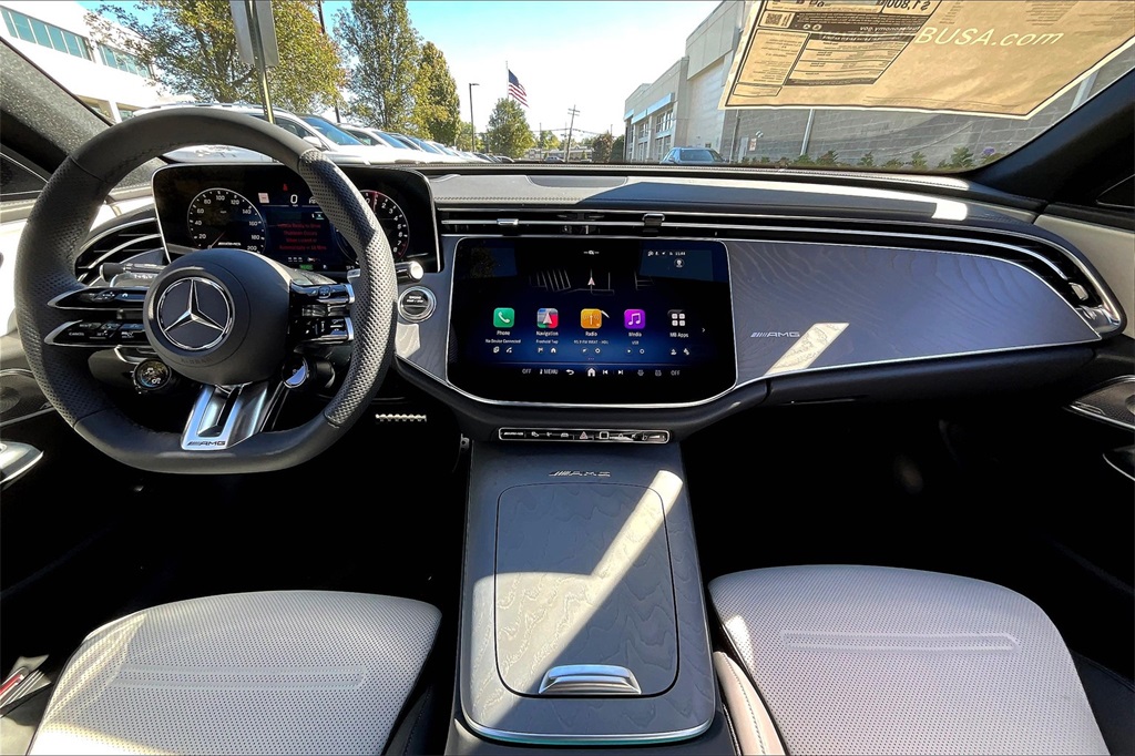 2026 Mercedes Benz E 53 AMG 4MATIC photo 3