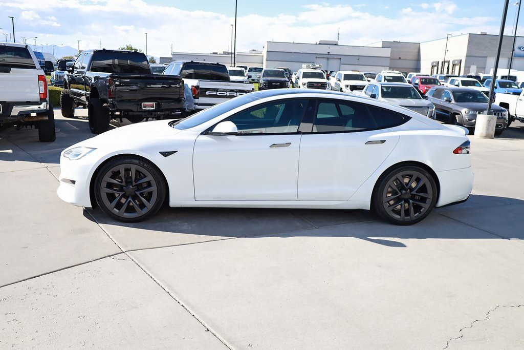 2021 Tesla Model S Plaid photo 3