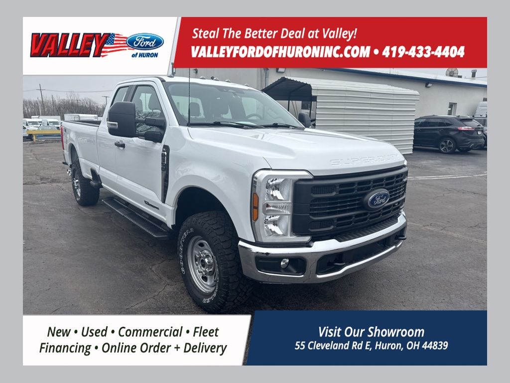 2024 Ford F-350 Super Duty XL's photo