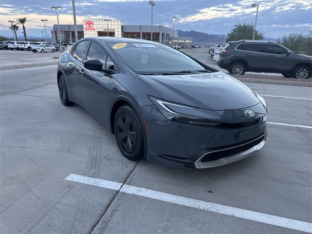 2023 Toyota Prius Prime SE photo 3