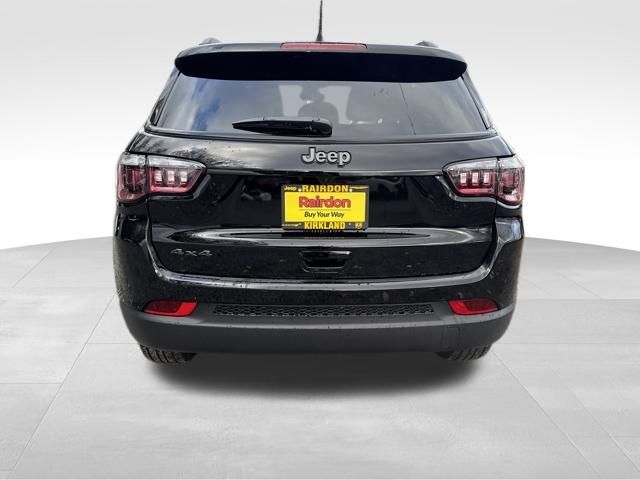 2026 Jeep Compass Latitude Altitude photo 4