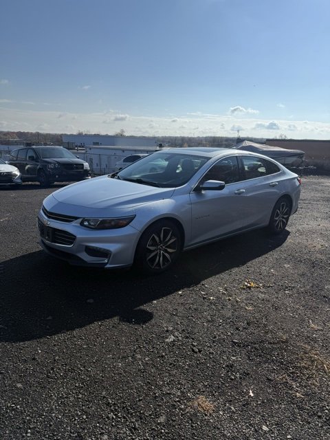 2018 Chevrolet Malibu 1LT photo 3