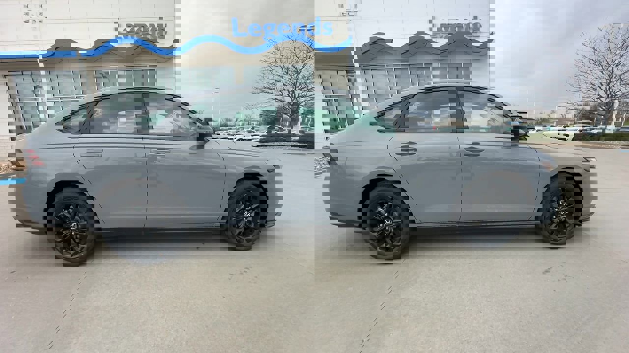 2025 Honda Accord 1.5T SE photo 8
