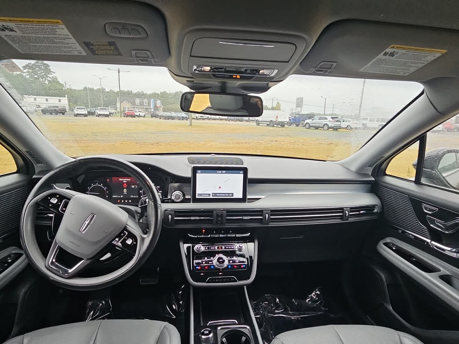 2021 Lincoln Corsair Standard photo 9