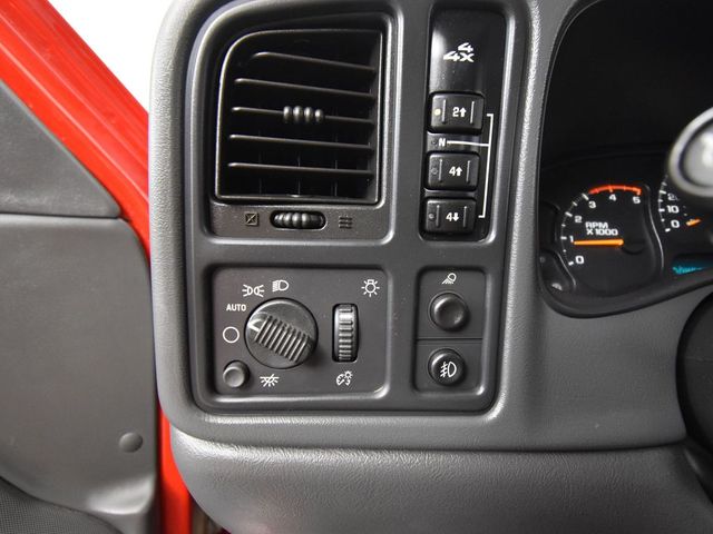 2005 Gmc Sierra SLT photo 20