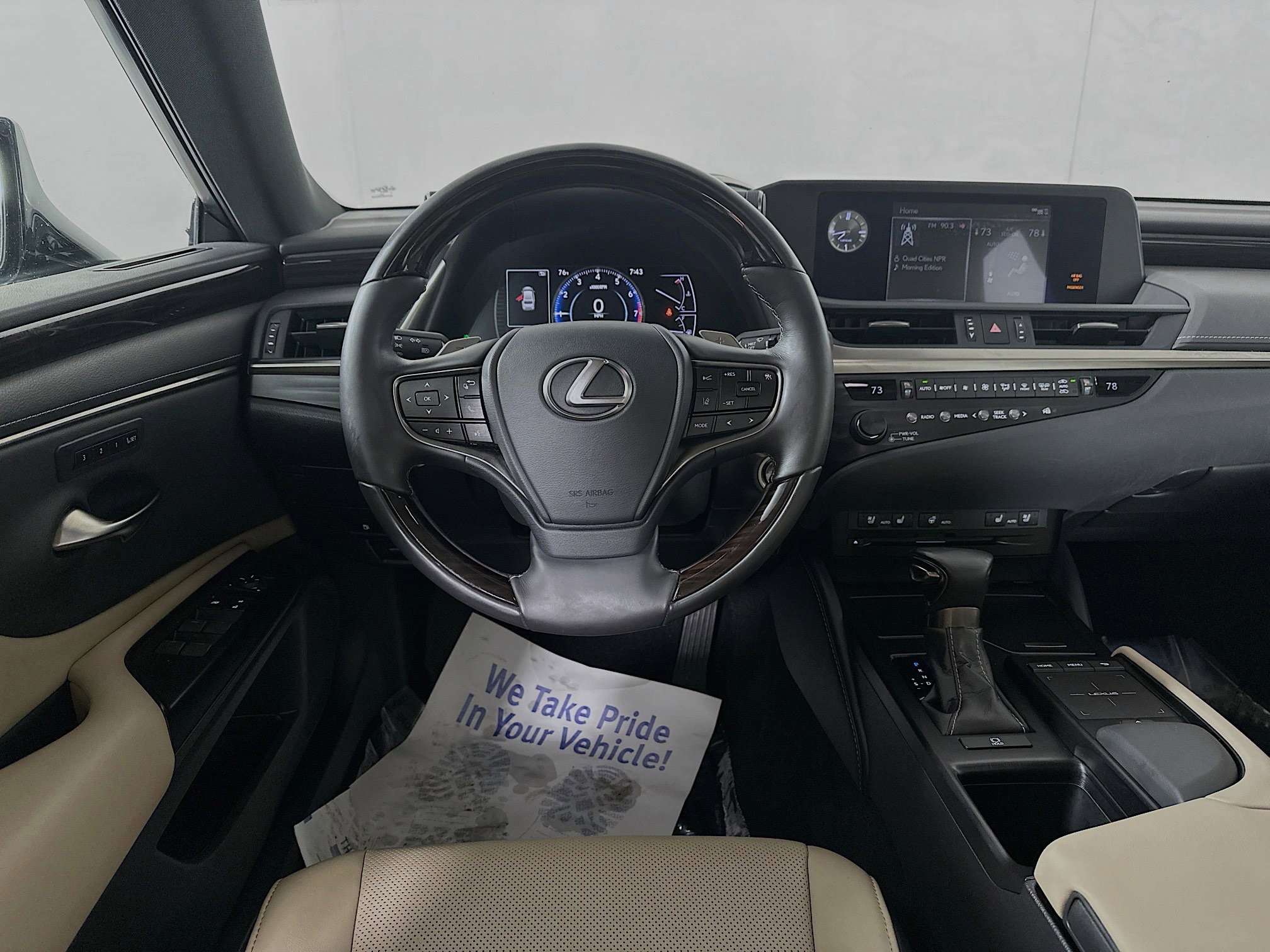 2019 Lexus ES 350 photo 20