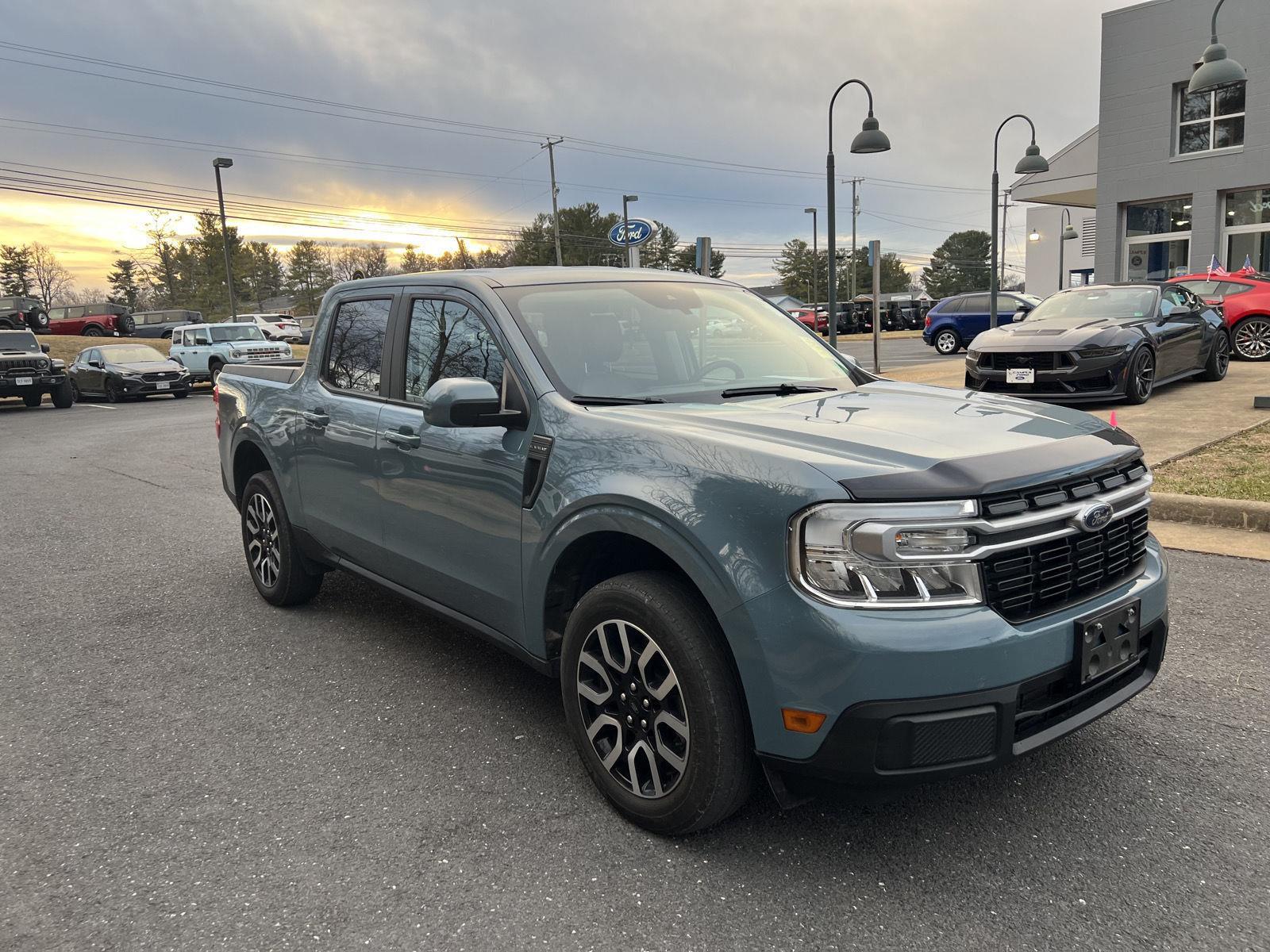 2023 Ford Maverick Lariat