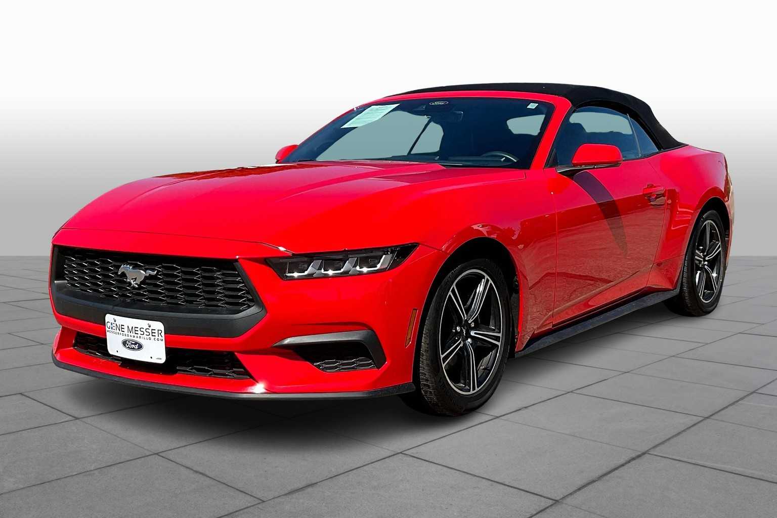 2024 Ford Mustang EcoBoost photo 2