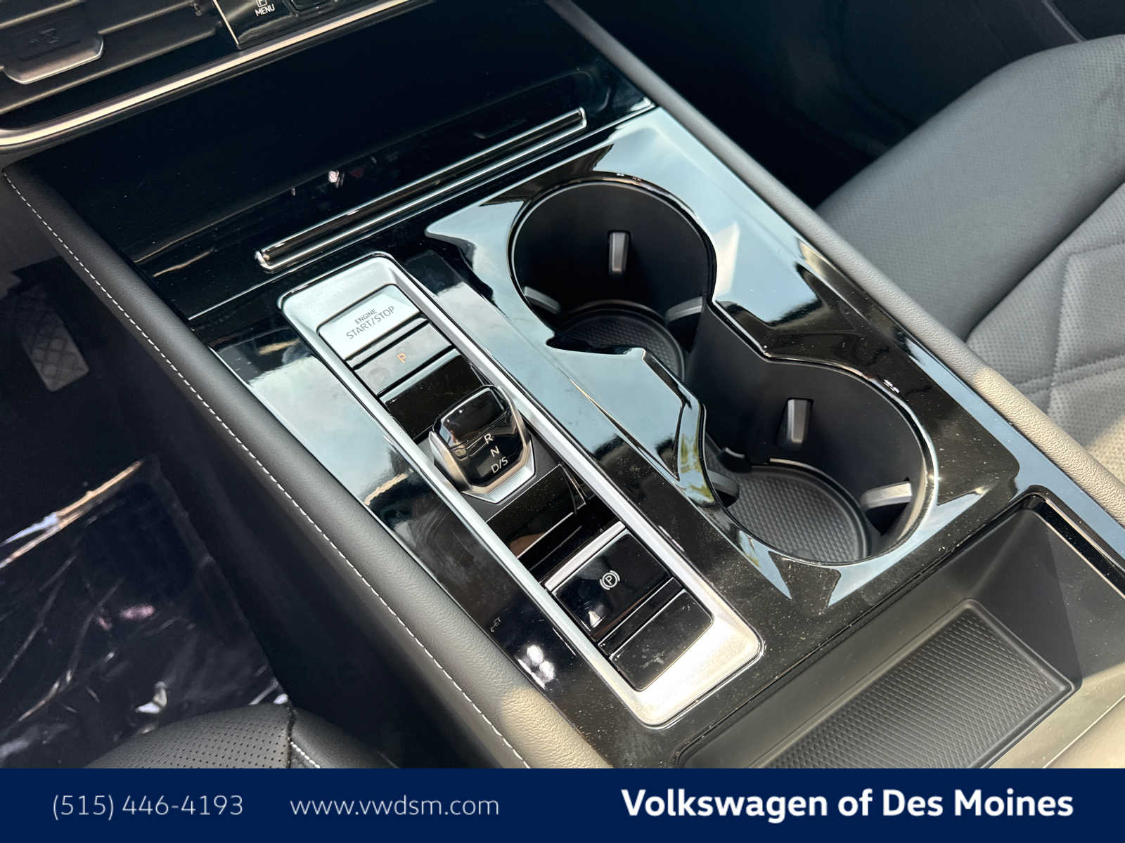 2026 Volkswagen Atlas SE Technology photo 13