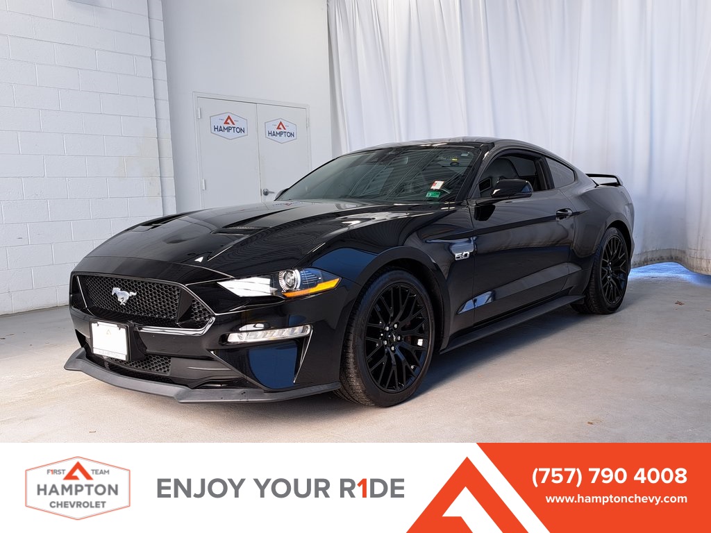 2022 Ford Mustang GT Premium's photo