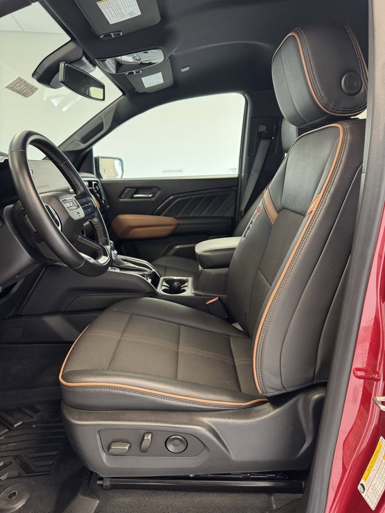 2023 Gmc Canyon AT4 photo 3