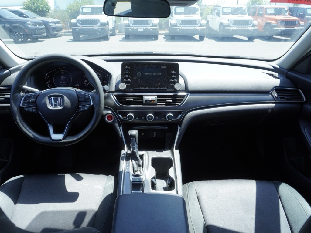 2019 Honda Accord LX photo 22