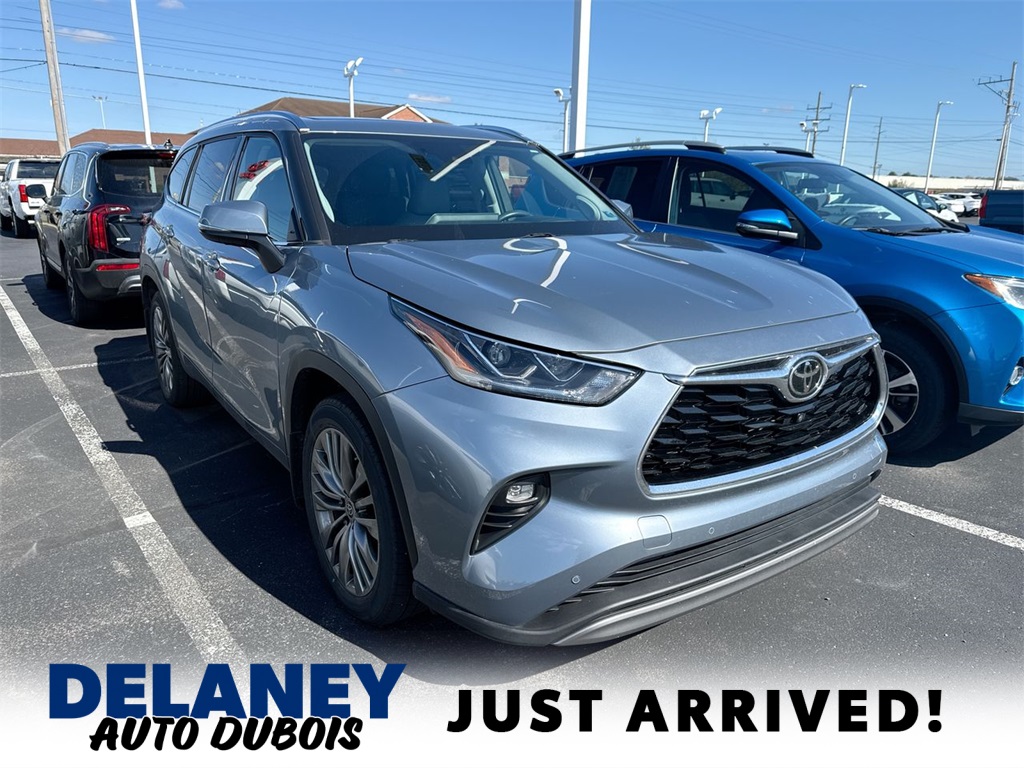 2022 Toyota Highlander Platinum