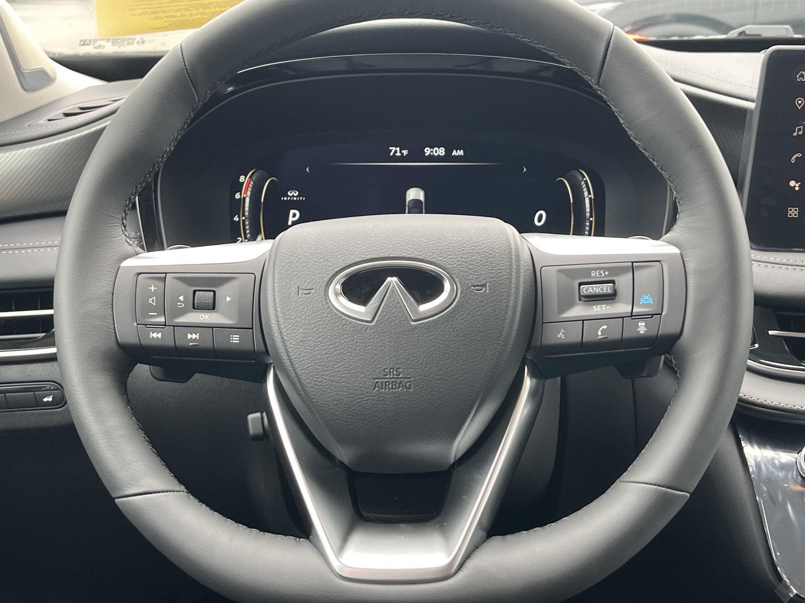 2026 Infiniti QX60 Luxe photo 13