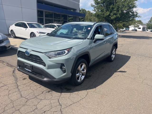 2021 Toyota RAV4 Hybrid XLE Premium photo 29