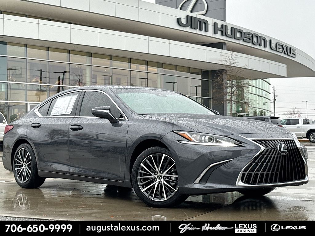 2025 Lexus ES 350's photo