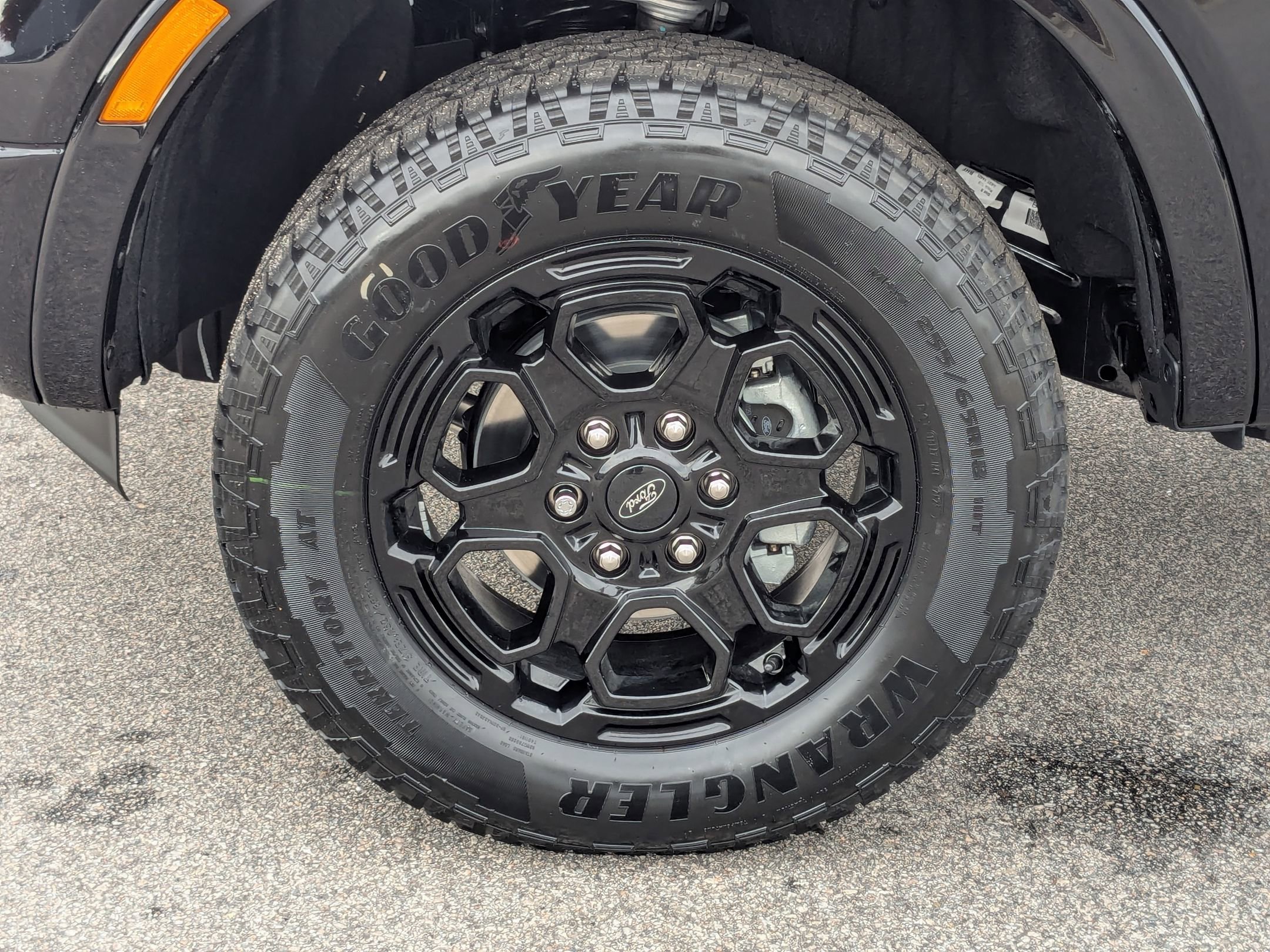 2025 Ford Ranger XLT photo 3