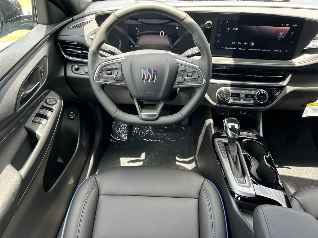 2025 Buick Envista ST photo 15